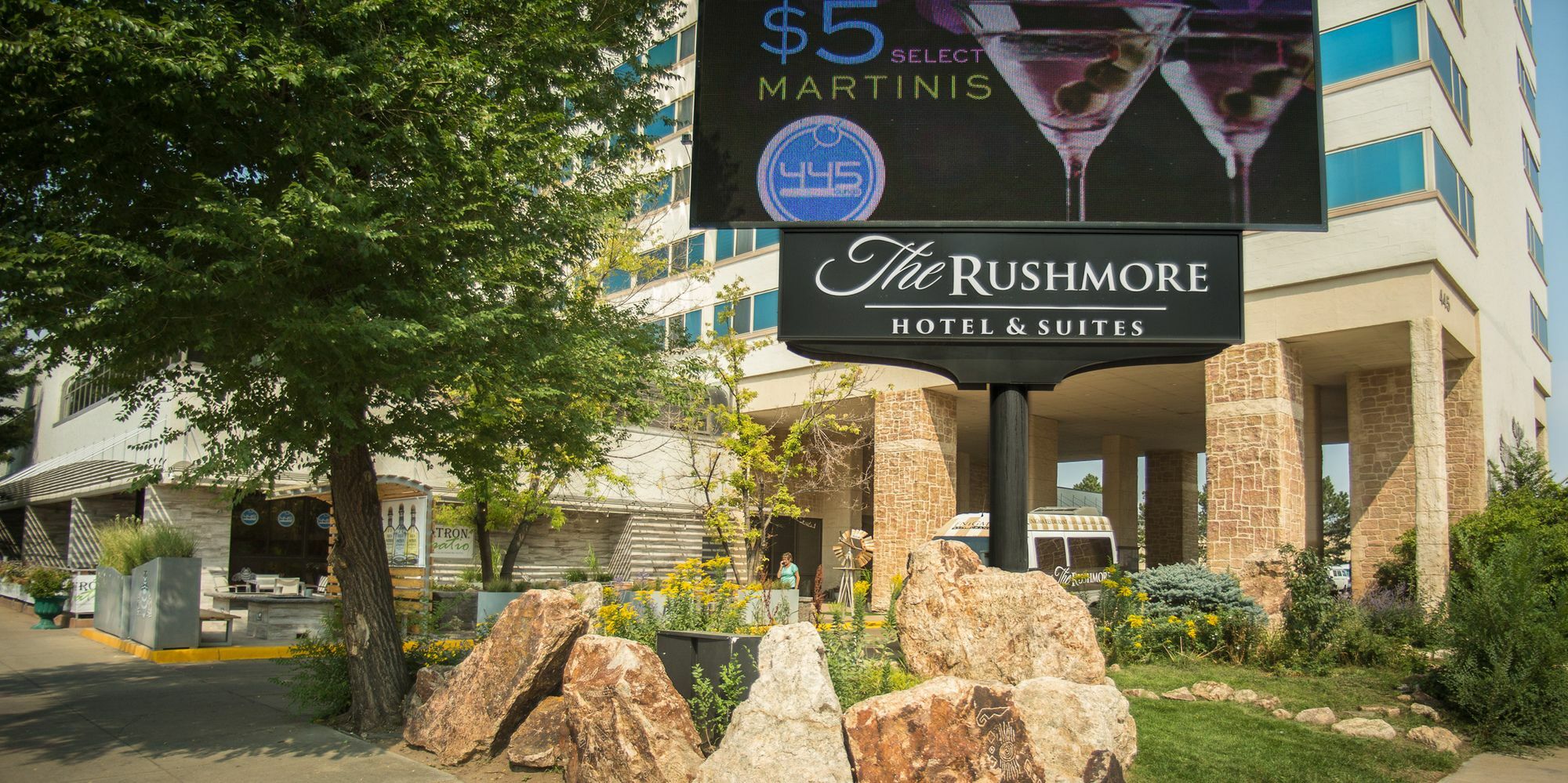 The Rushmore Hotel & Suites; BW Premier Collection Рапид Сити Екстериор снимка